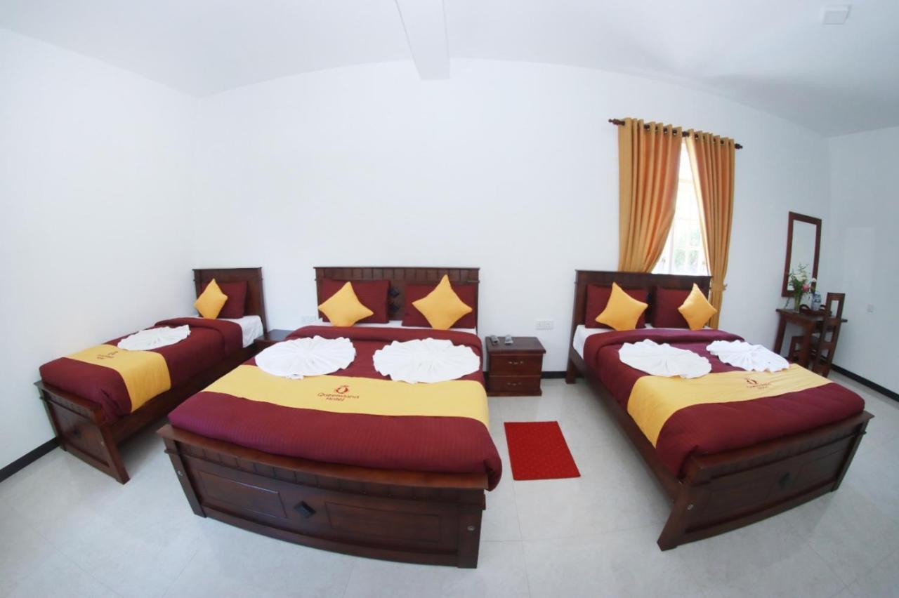 Queensland Hotel Nuwara Eliya Exterior photo